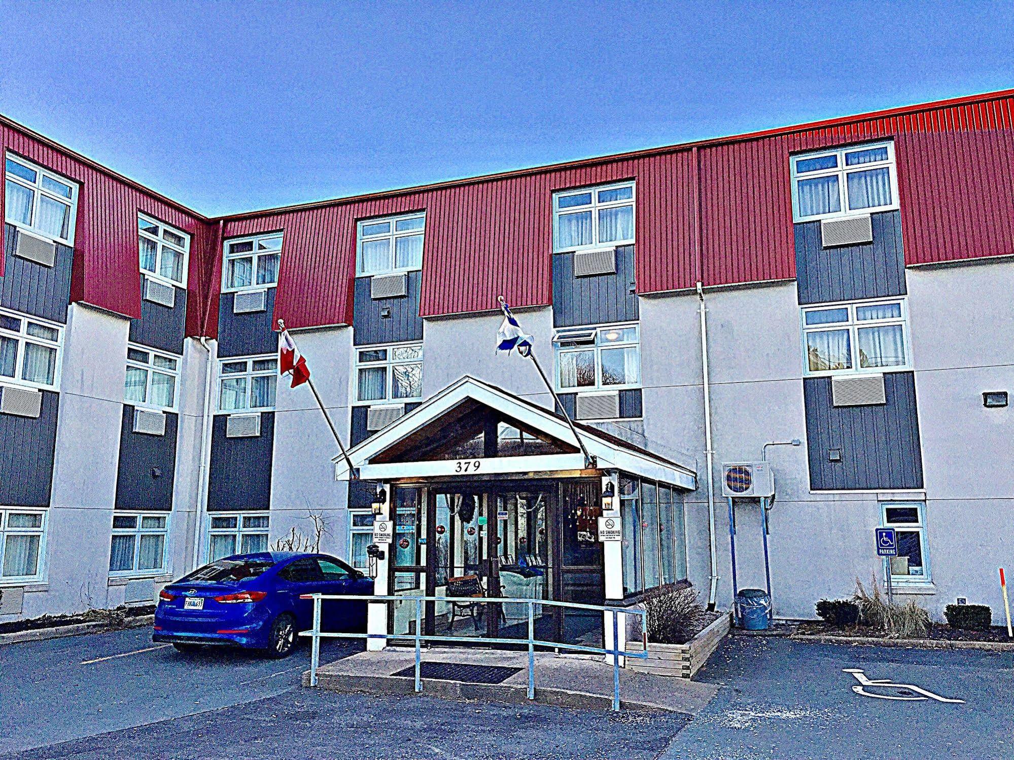 Coastal Inn Dartmouth Екстер'єр фото