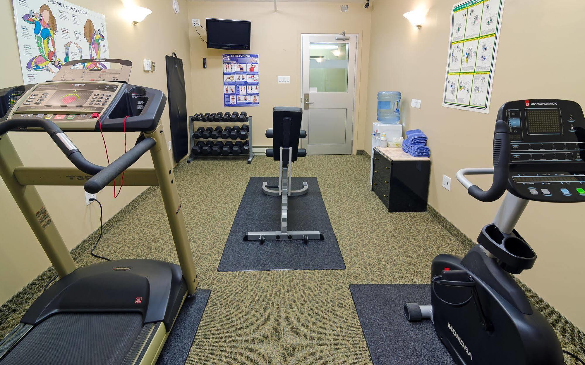 Coastal Inn Dartmouth Екстер'єр фото